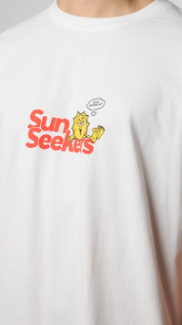 WHITE SUN SEEKERS TEE