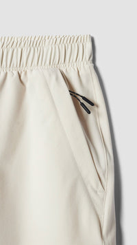 DUSTY CREAM ACTIVE SHORTS