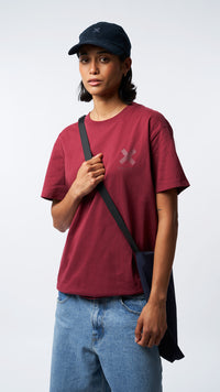 CAMISETA KARMA BURGUNDY