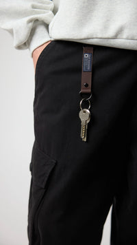 BROWN LOGO KEYCHAIN