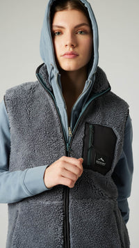 DARK GREY ROPE FLEECE VEST