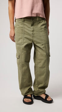 IGUANA GREEN DAISY WOMAN CARGO PANT