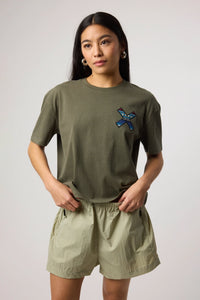 CAMISETA MUJER CLASSIC CAQUI