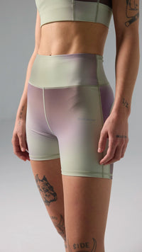 MULTICOLOR ACTIVE WOMAN SHORT LEGGINS