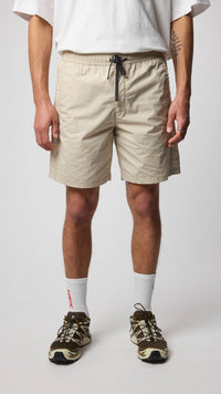 BEIGE WAVE SHORTS