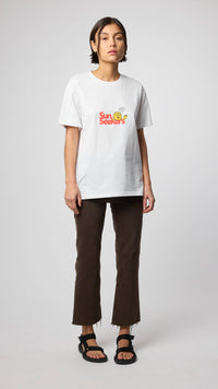 WHITE SUN SEEKERS TEE