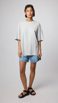 LIGHT GREY MELANGE HEART POCKET TEE