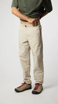 BEIGE SWIFT JOGGER PANT