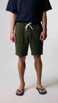 KHAKI ICONIC SHORTS