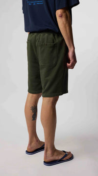 KHAKI ICONIC SHORTS