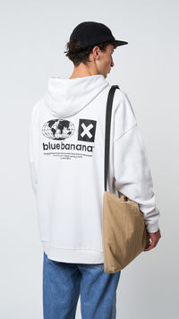 WHITE SEAL HOODIE