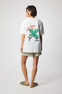 WHITE TOURS TEE