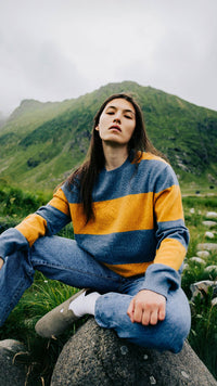 YELLOW HILL KNITTED SWEATER